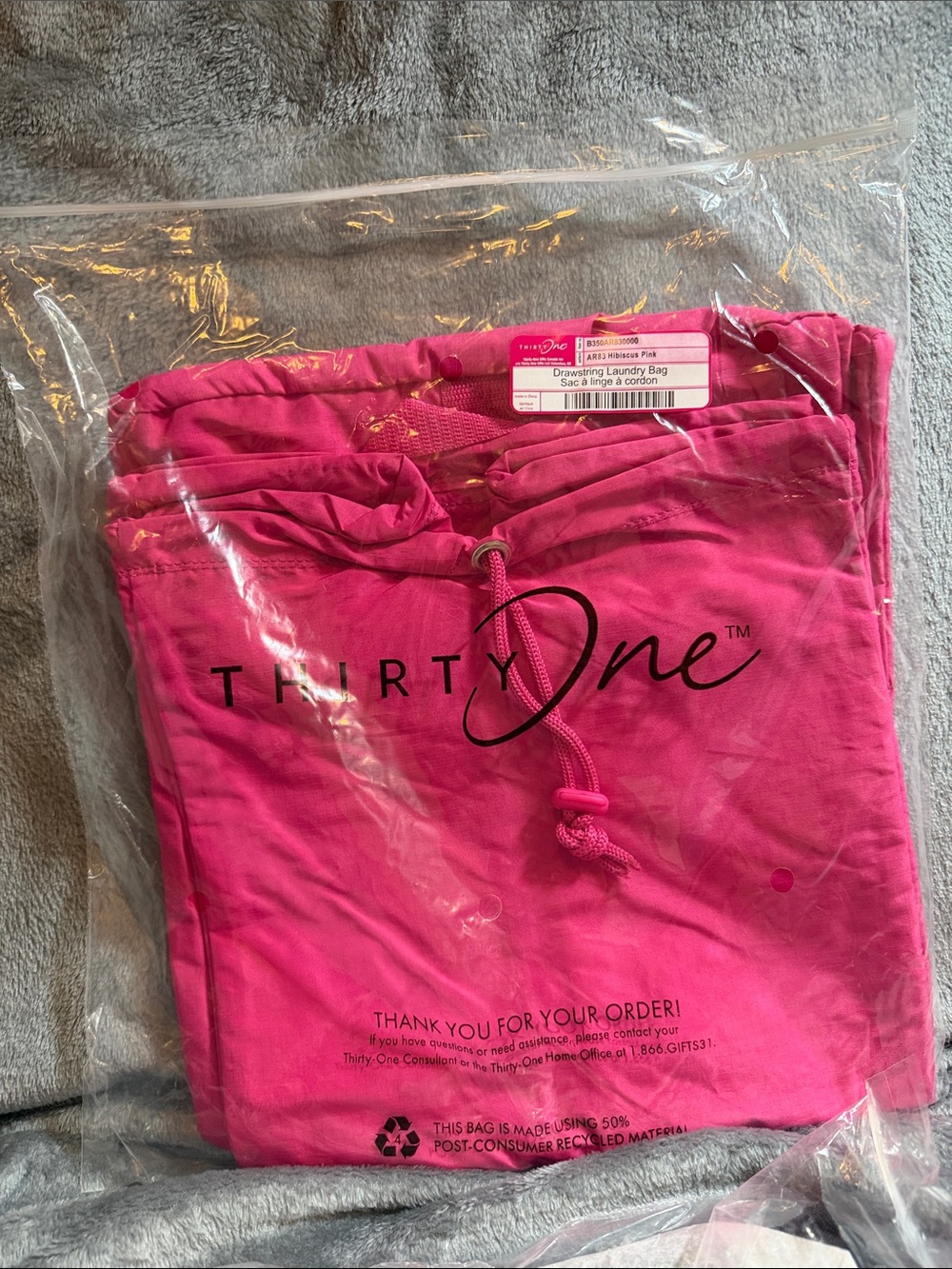 thirty-one Hot Pink Drawstring Laundry Tote